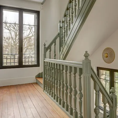 La Versaillaise Apartment *